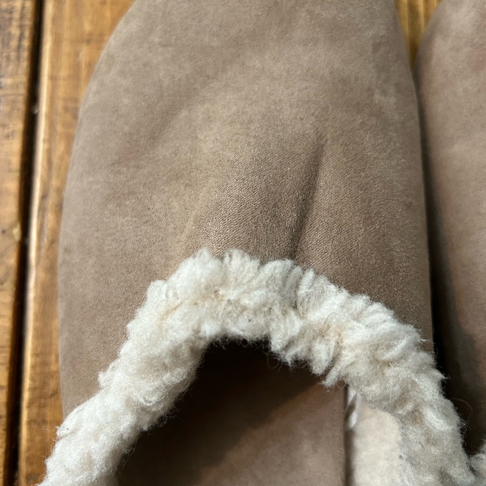 J. Crew Tan Suede/Shearling Clog Women's Slippers - Picture 4 of 8